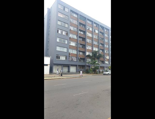 2.5 BEDROOM APARTMENT FOR SALE IN BULWER